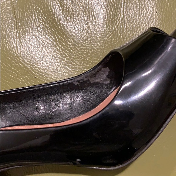 Vince Camuto black patent genuine leather heels. - Picture 8 of 9